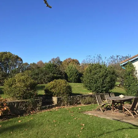Maison D Hotes Lartigot Bed and breakfast