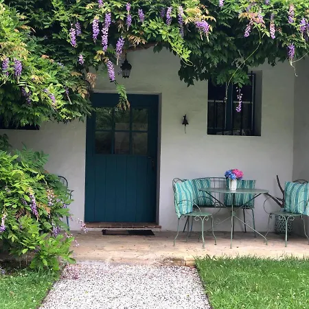 Maison D Hotes Lartigot *
